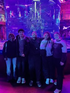Students enjoying the Wonders of Wildlife National Museum & Aquarium