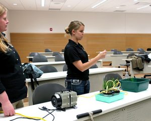 Jerri Lynn Dodson, a graduate student working on a hydroponics project with Dr. Remley, discussed the components of a hydroponics system.