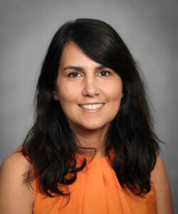 Faculty photo of Dr. Luciane Maimone.