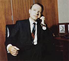 President Arthur Mallory