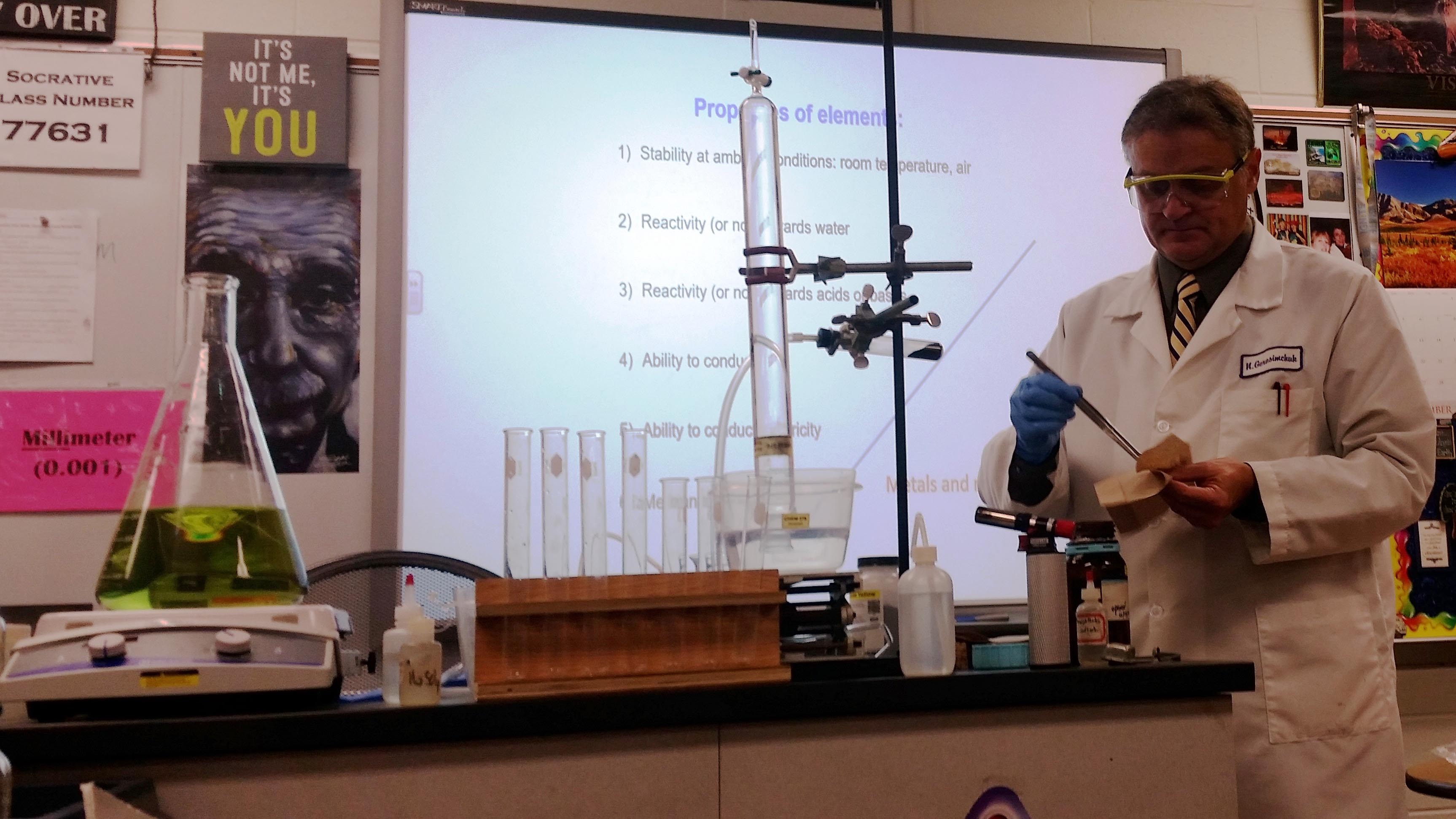 Gerasimchuk showing students science