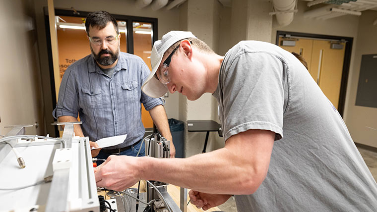 Dr. Ryan Hutcheson, teaching professor in the cooperative engineering program at Missouri State.