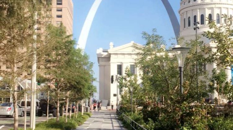 View of St. Louis Arch from Courthouse greenway