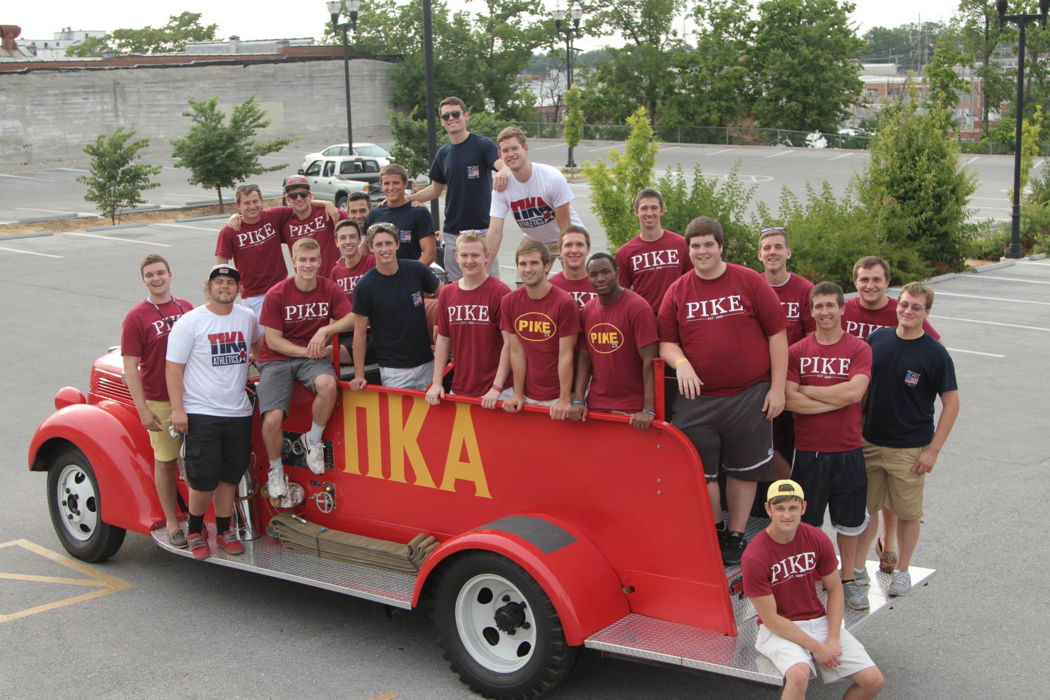 photo of Ali Zakka with fraternity brothers